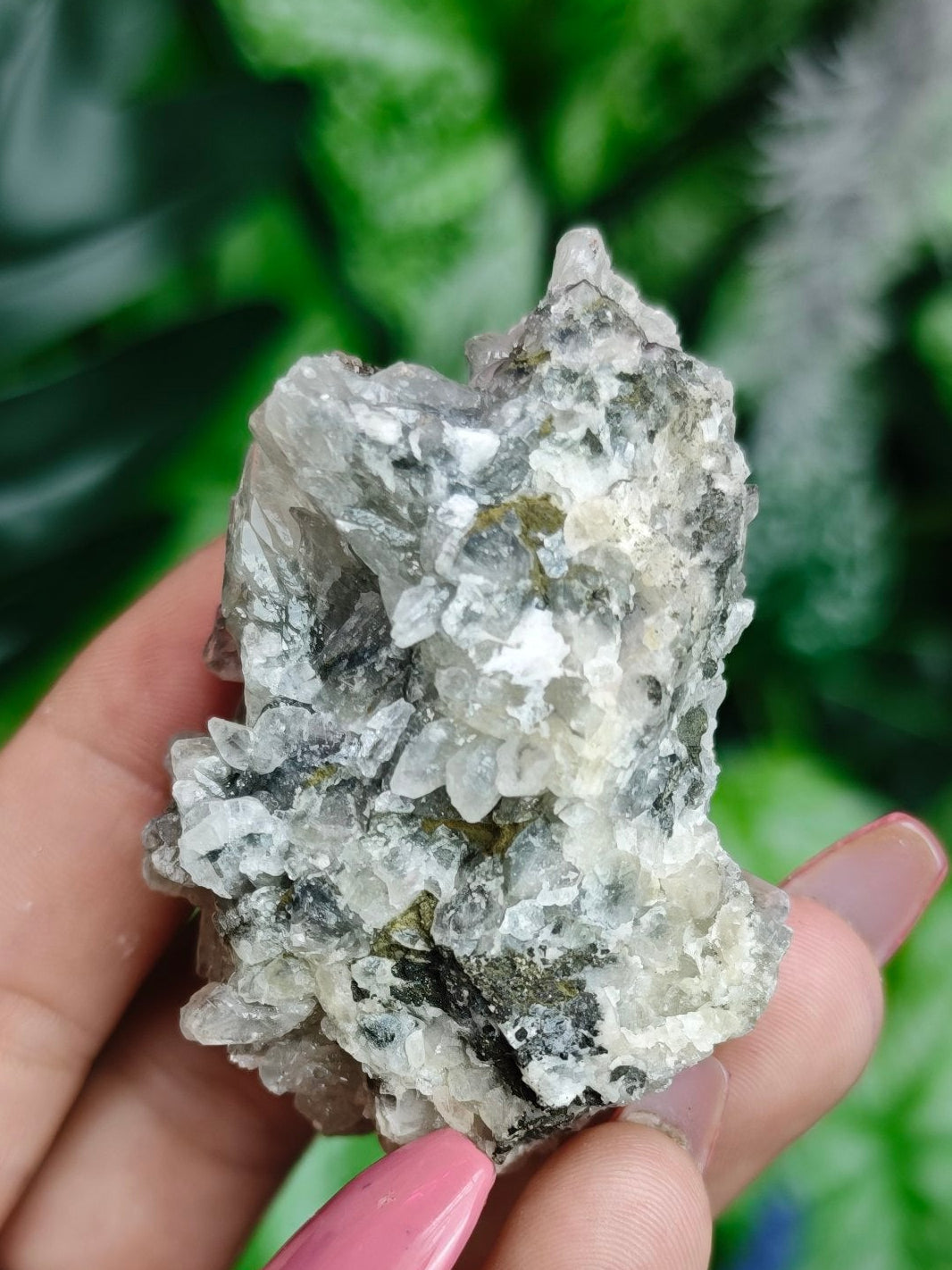 Daye Liutie Feather Calcite Specimen