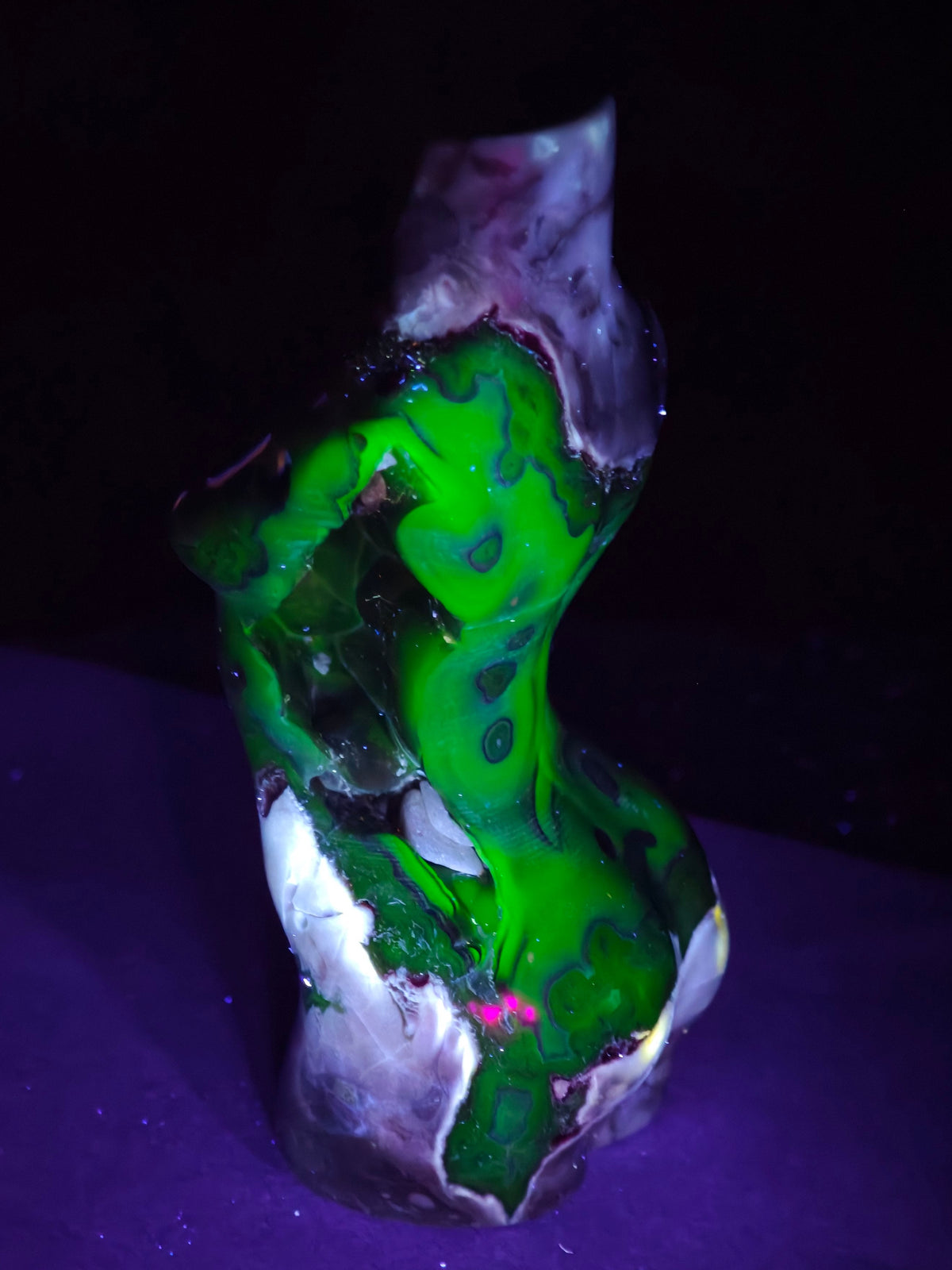 Volcano Agate Goddess Body
