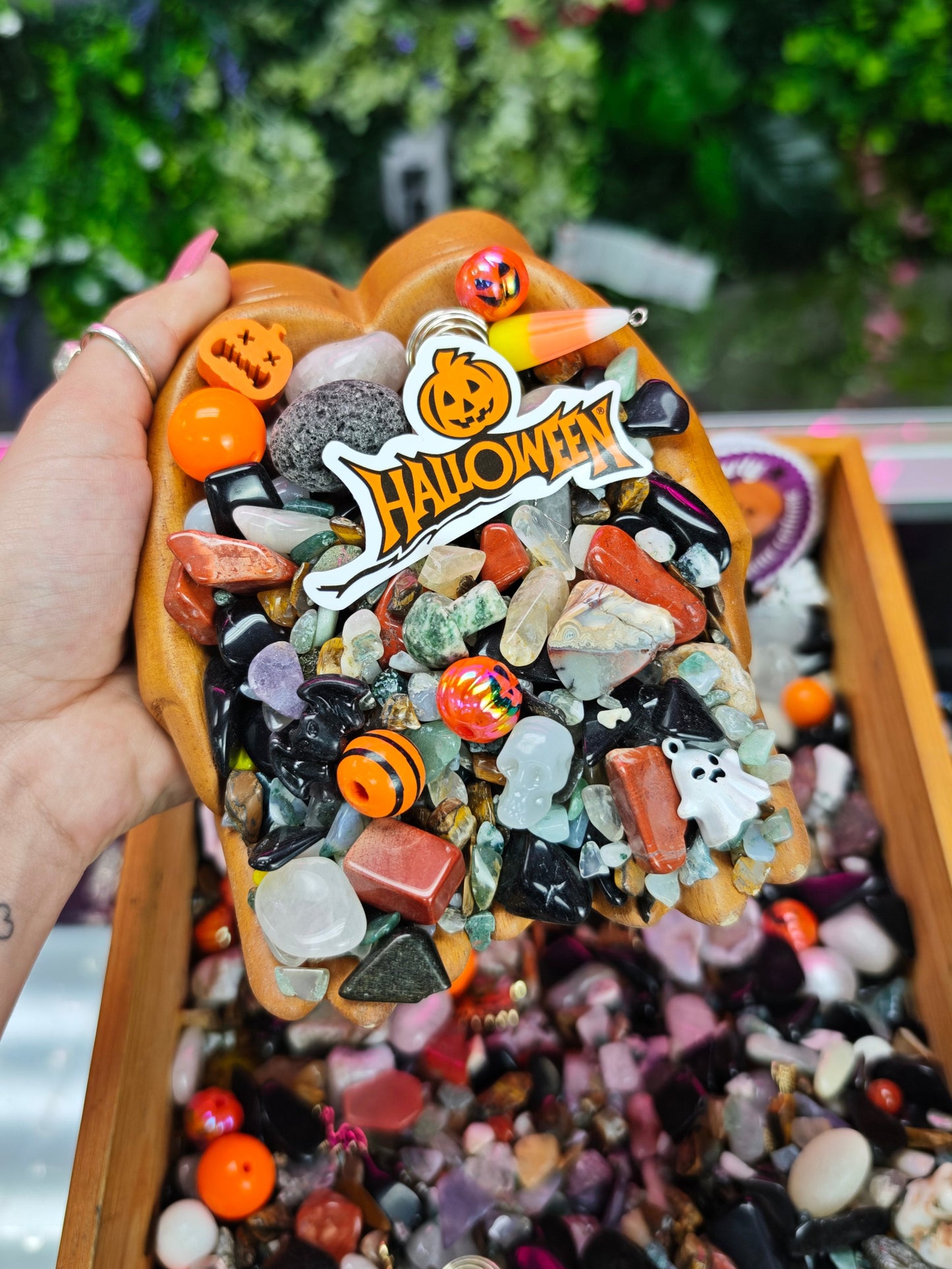 Halloween Crystal Confetti Scoop