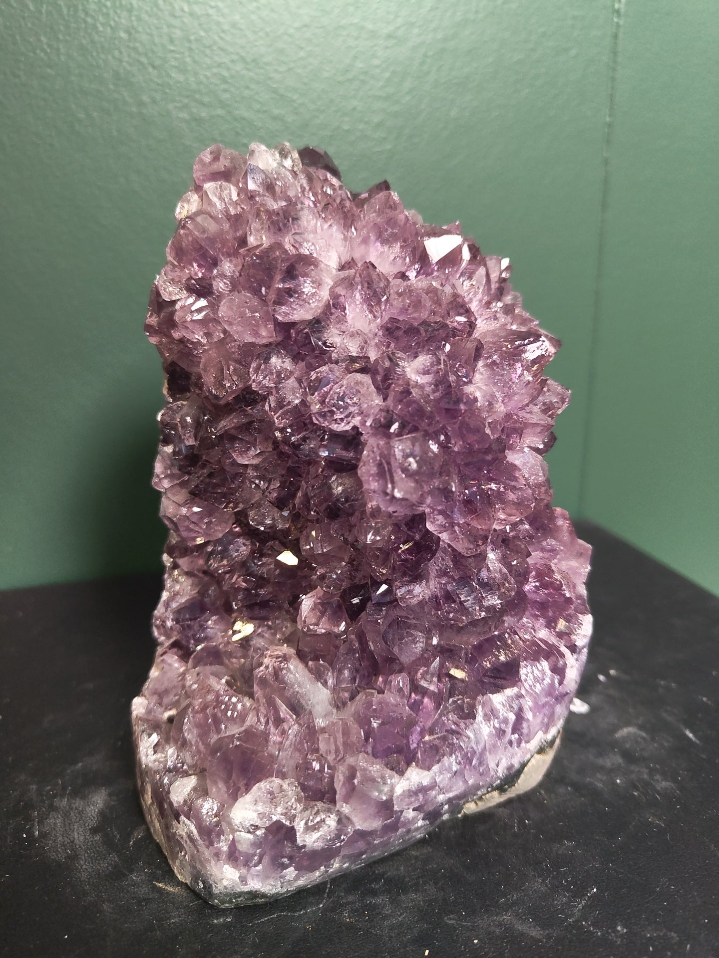 Amethyst Freeform 6"