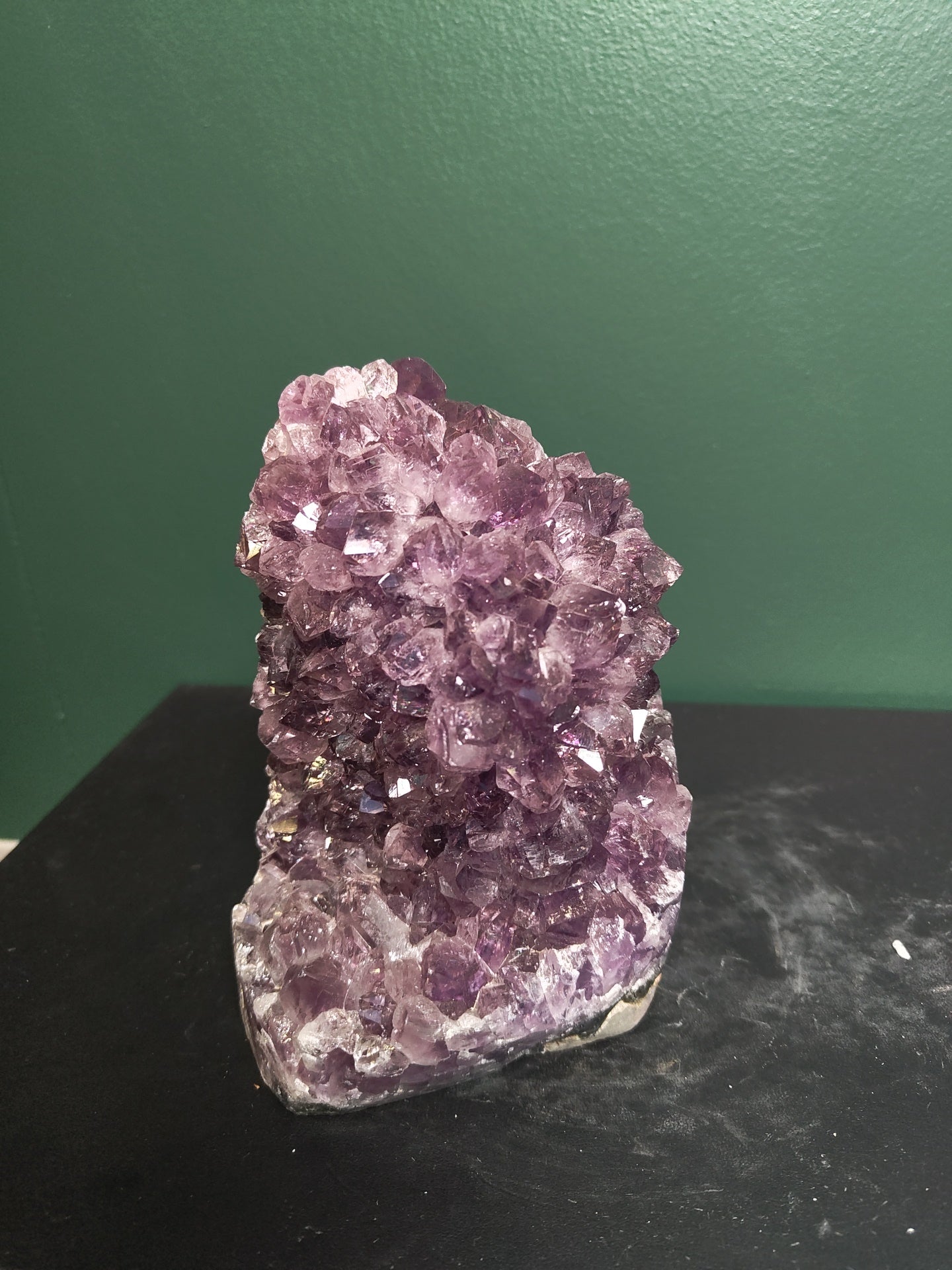 Amethyst Freeform 6"