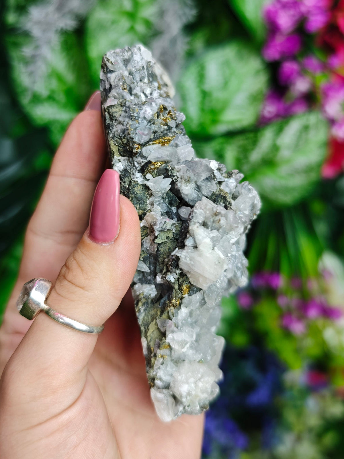 Daye Liutie Feather Calcite Specimen