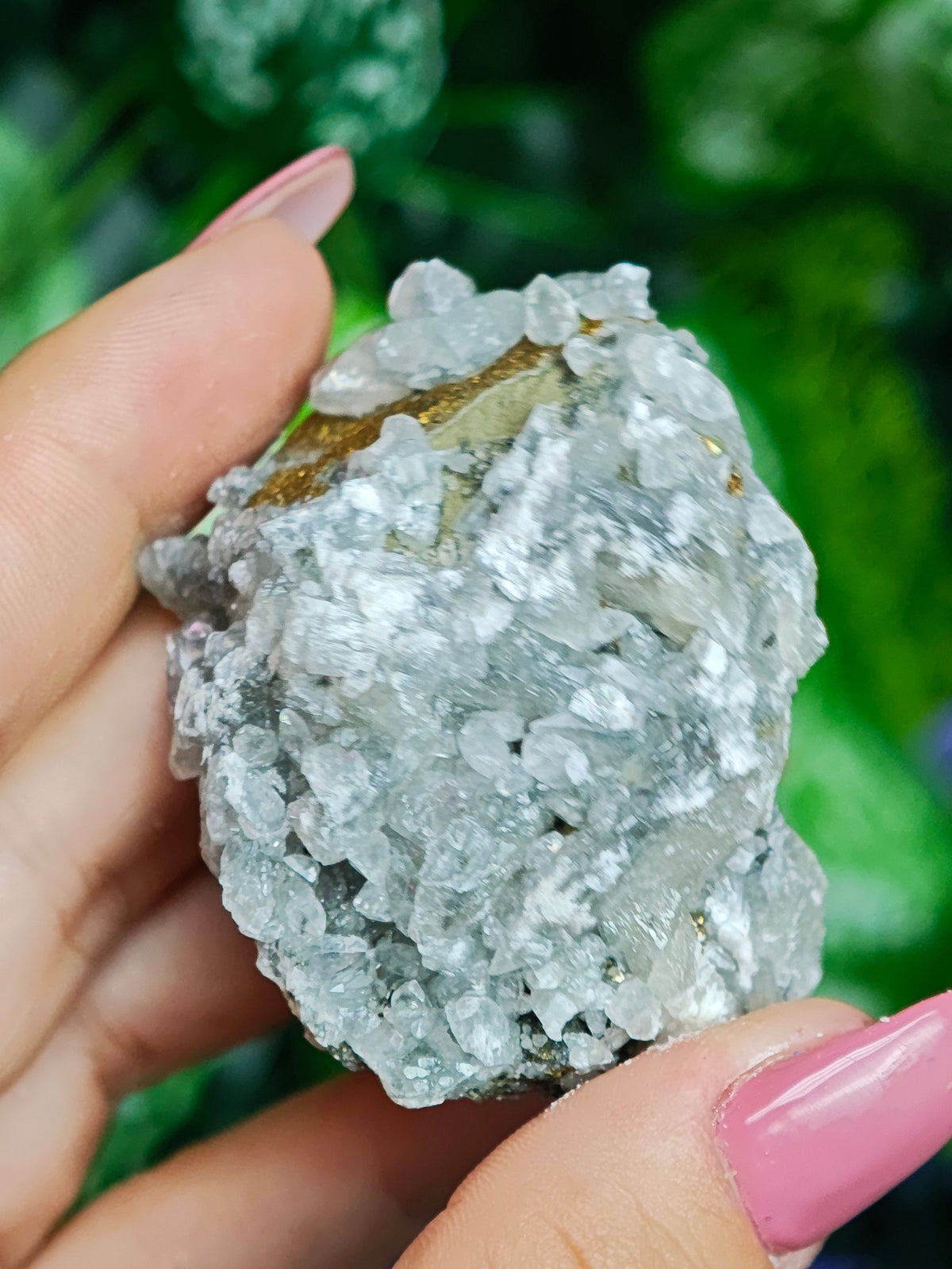 Daye Liutie Feather Calcite Specimen