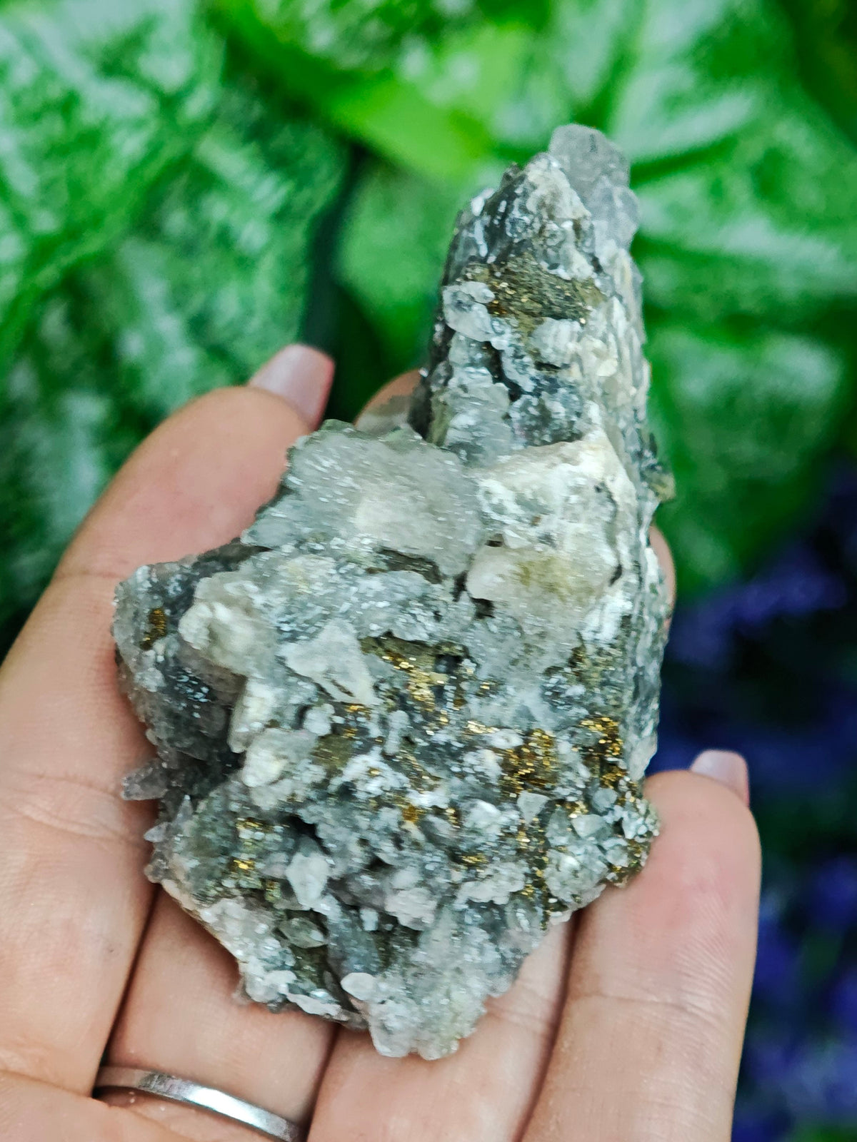 Daye Liutie Feather Calcite Specimen