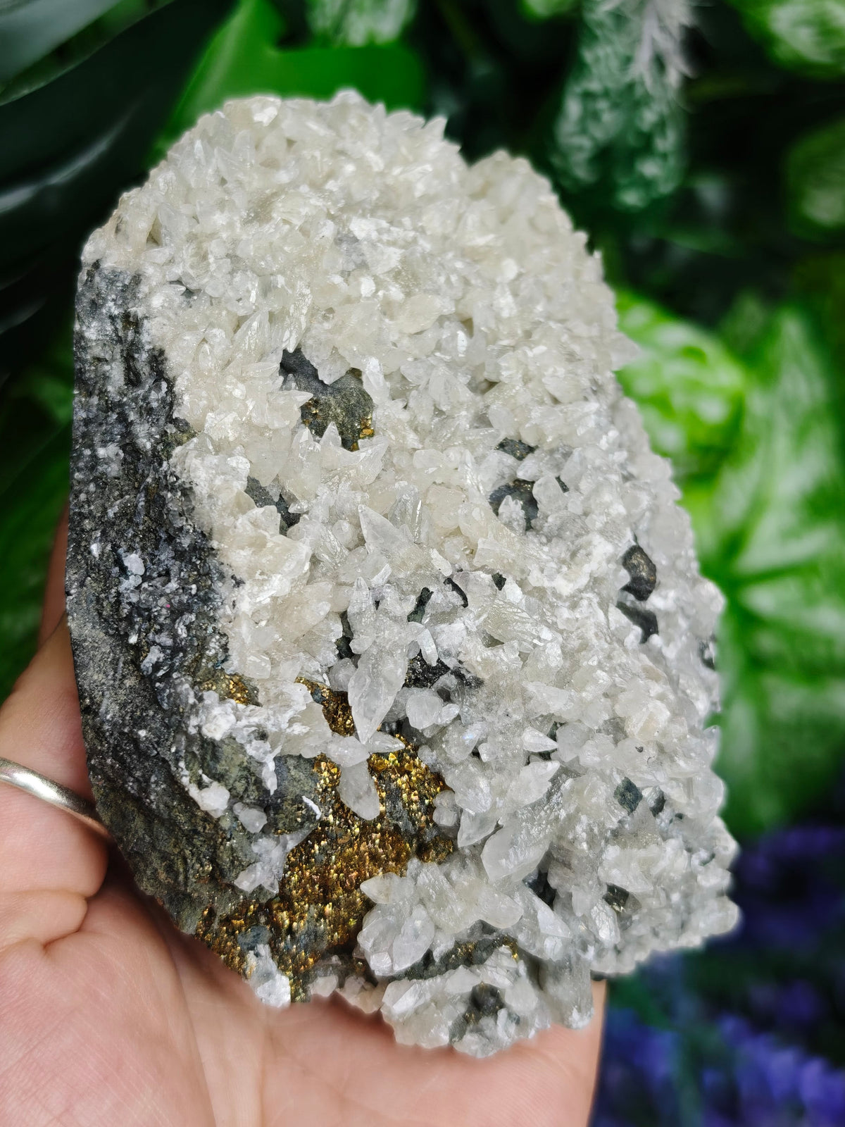Daye Liutie Feather Calcite Specimen
