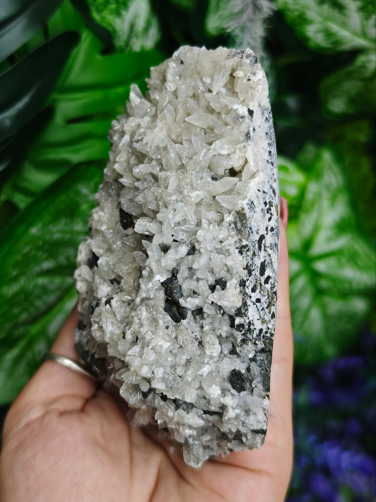 Daye Liutie Feather Calcite Specimen