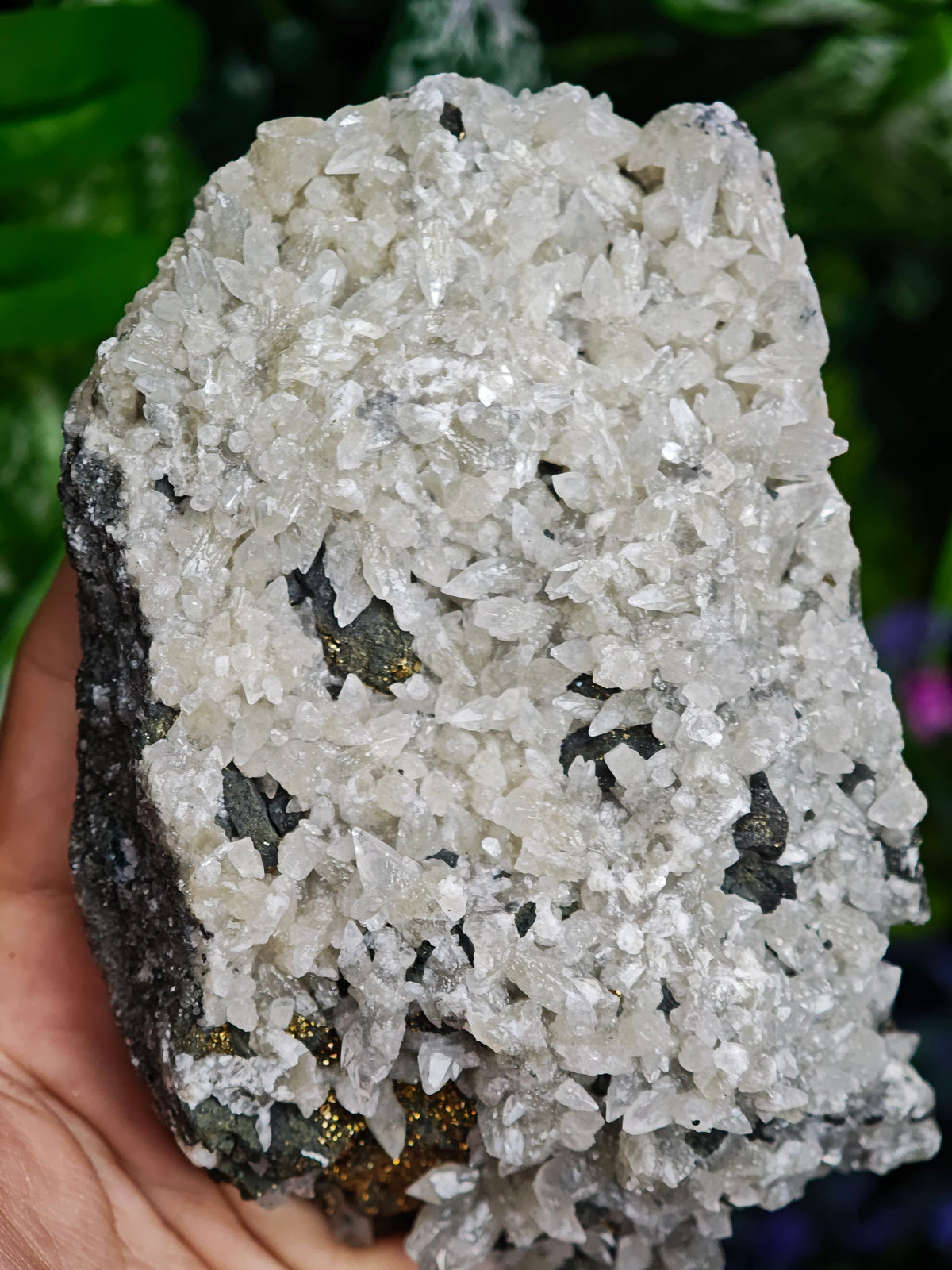 Daye Liutie Feather Calcite Specimen