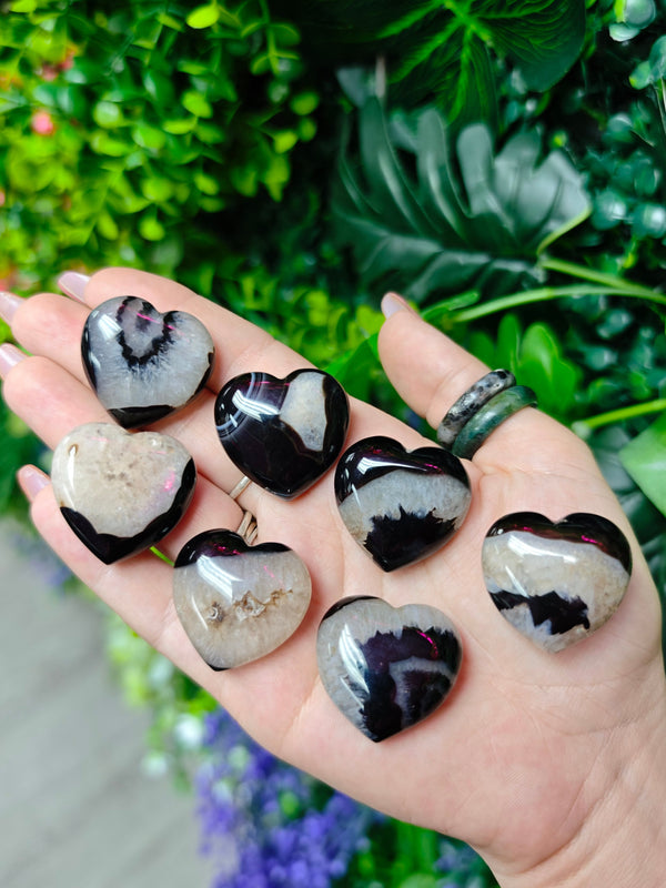 Black Sardonyx Mini Hearts