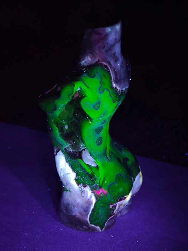 Volcano Agate Goddess Body