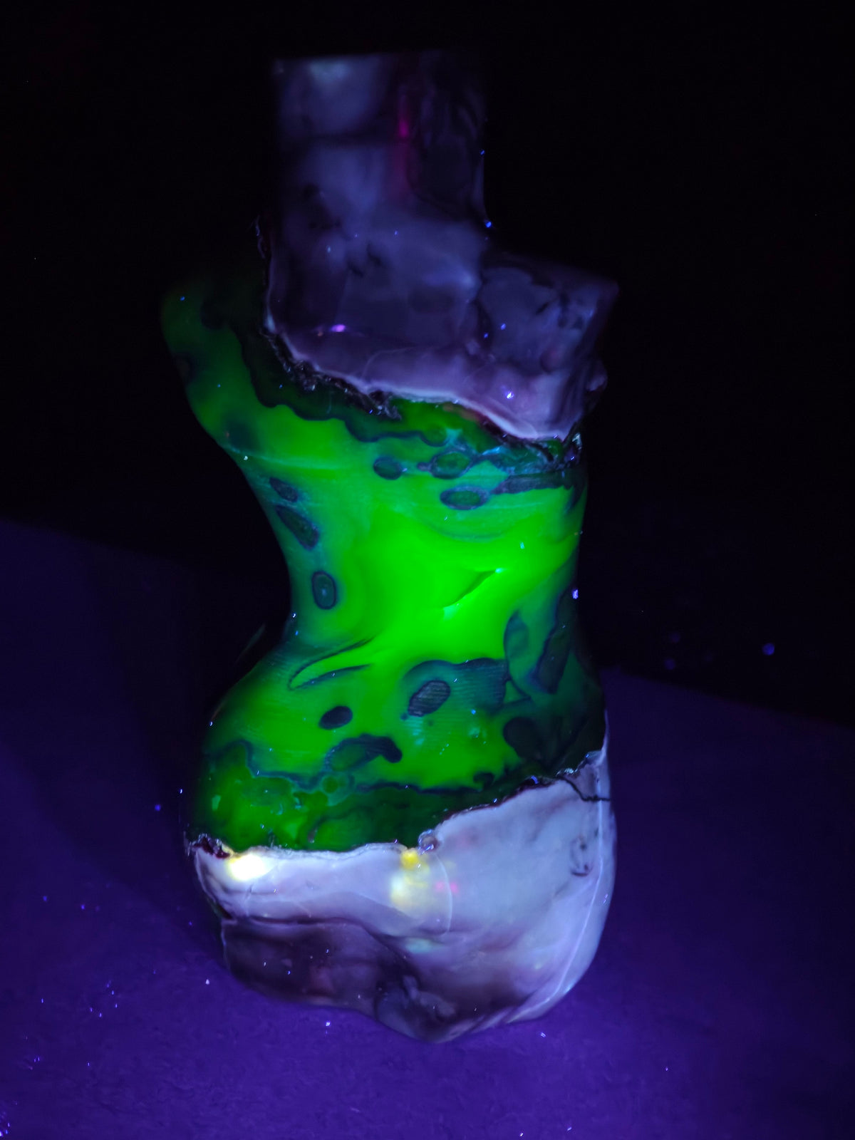 Volcano Agate Goddess Body