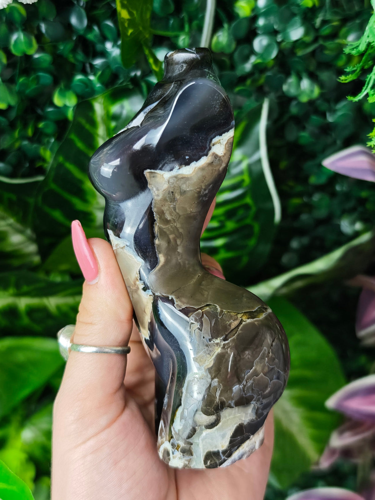 Volcano Agate Goddess Body