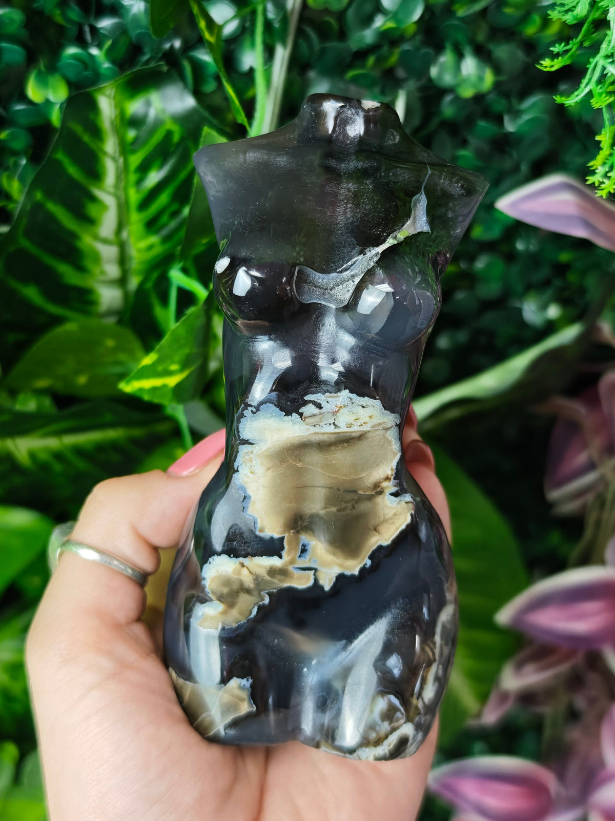 Volcano Agate Goddess Body