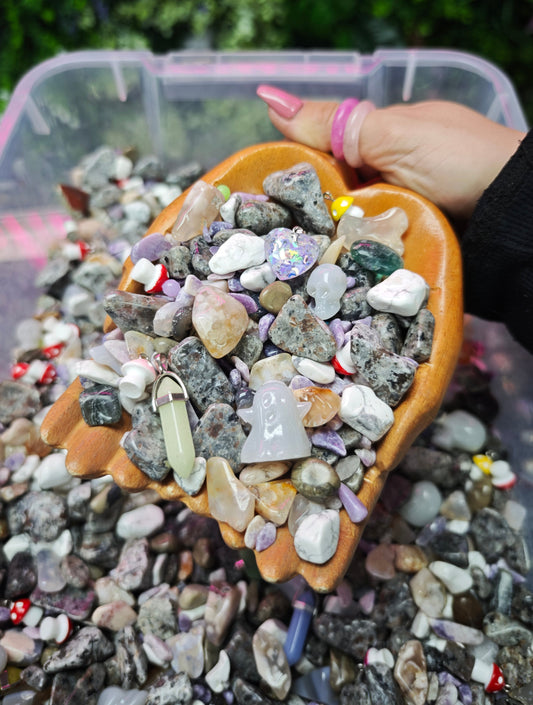 UV Reactive Crystal Confetti Scoop