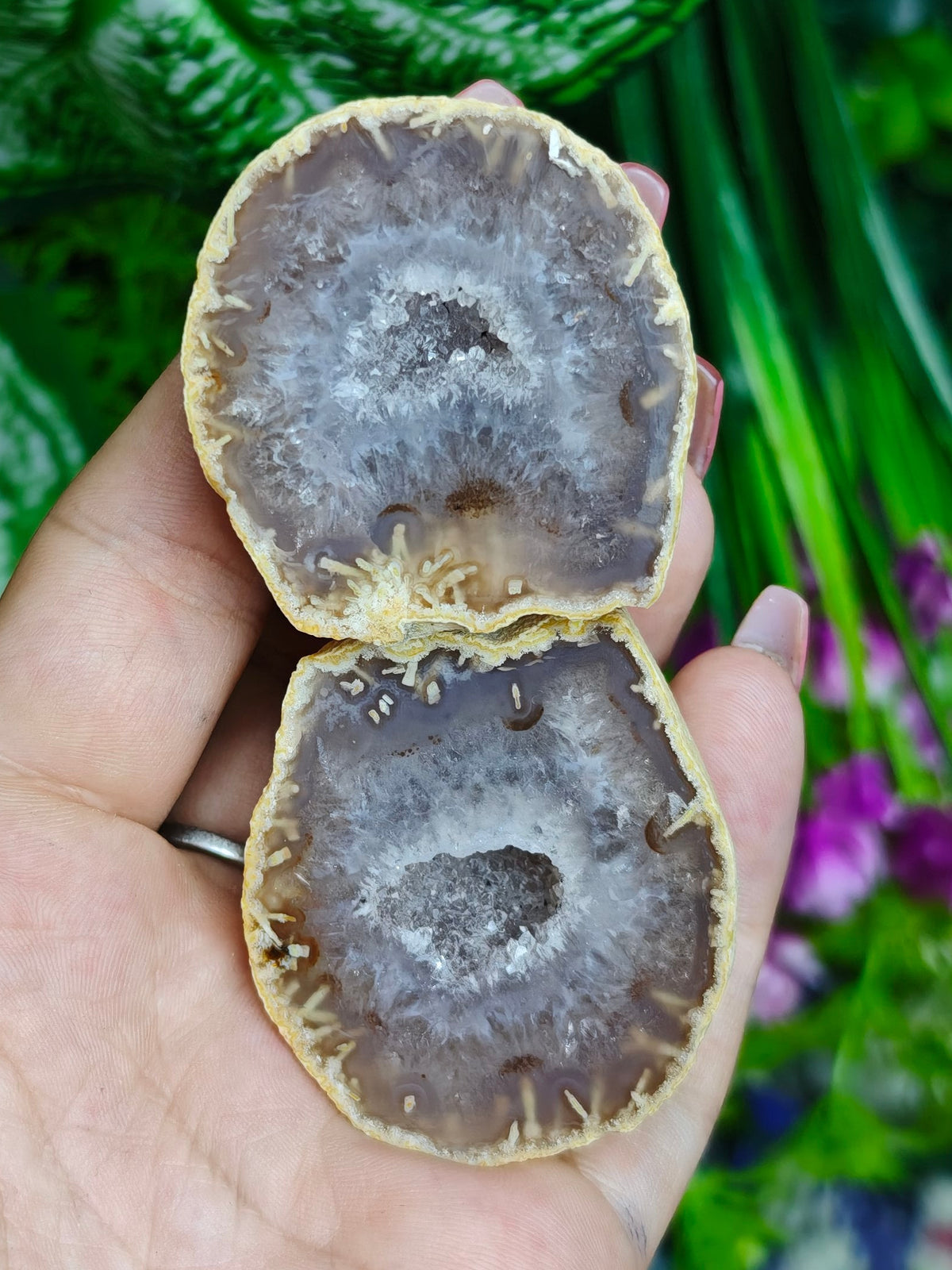 Full Agate Geode
