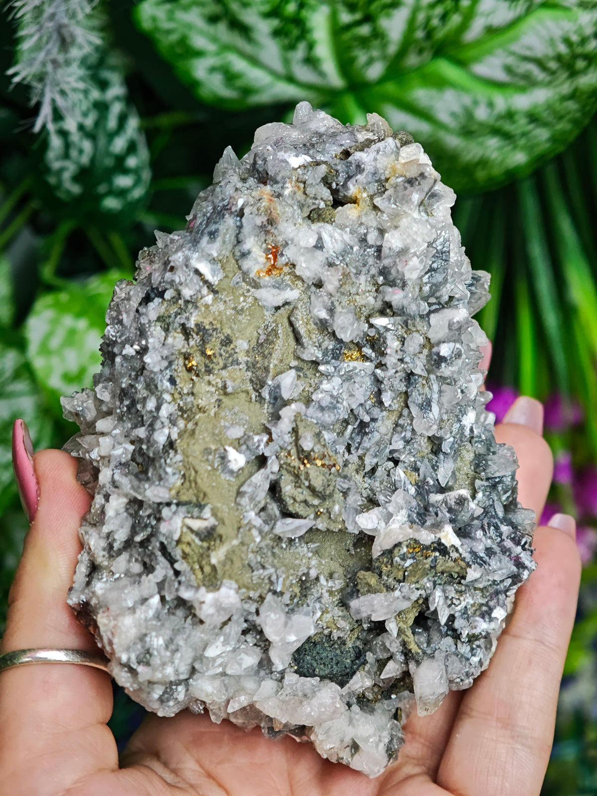 Daye Liutie Feather Calcite Specimen