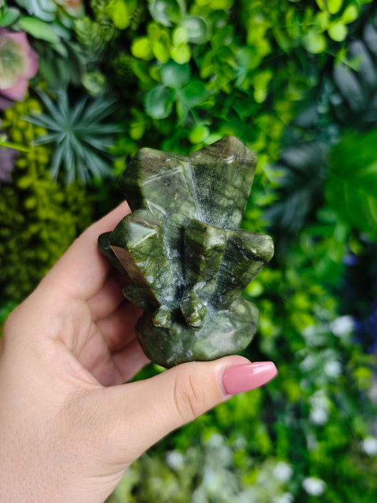 Green Jade Crystal Carving