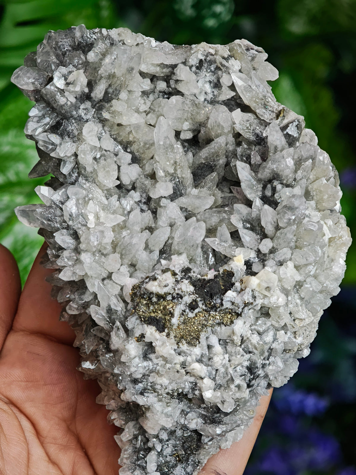Daye Liutie Feather Calcite Specimen