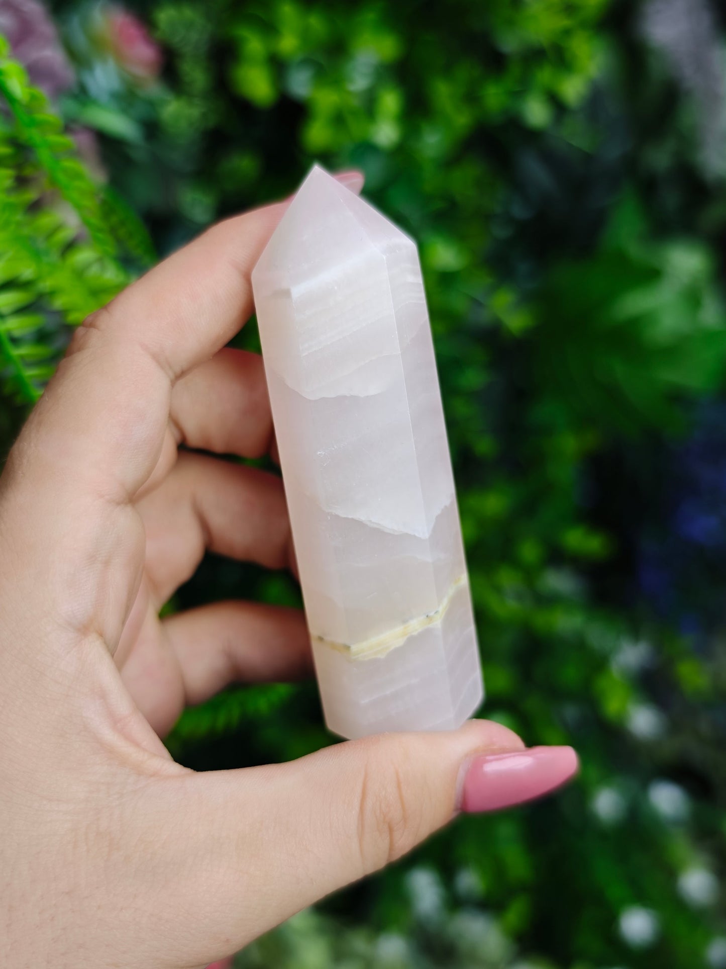 Mangano Calcite Tower
