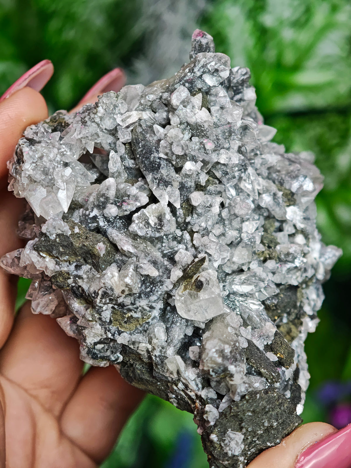 Daye Liutie Feather Calcite Specimen